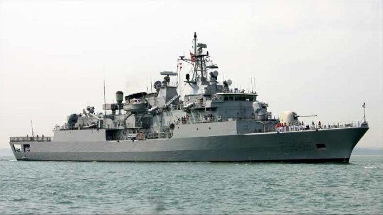 Defesa: "A Marinha da Turquia escolta o navio MTA Oruç Reis"