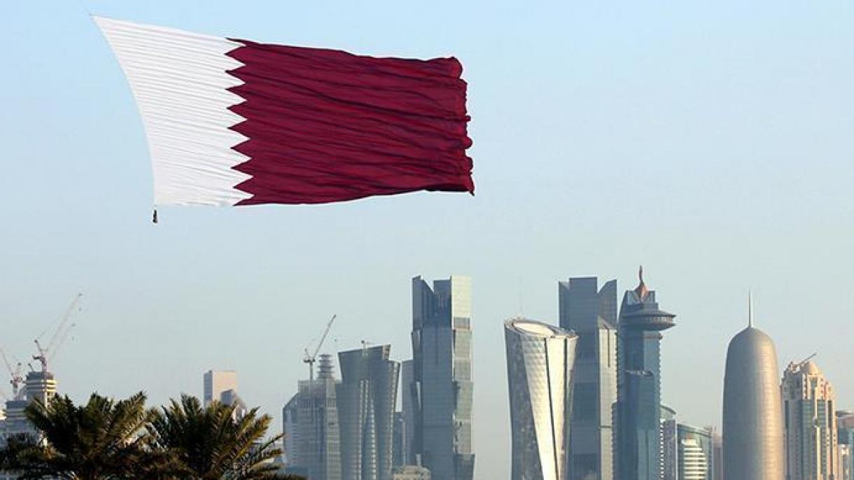 Qatar amiri Al Sani vazirlar mahkamasida beshta vazirni almashtirdi