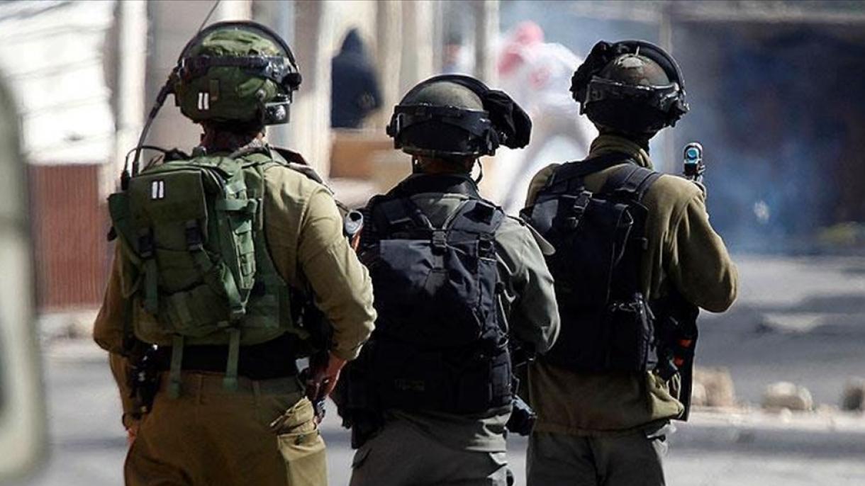 اسرائیلی فوجیوں نے احمد مبارک  کو حراست میں لے لیا