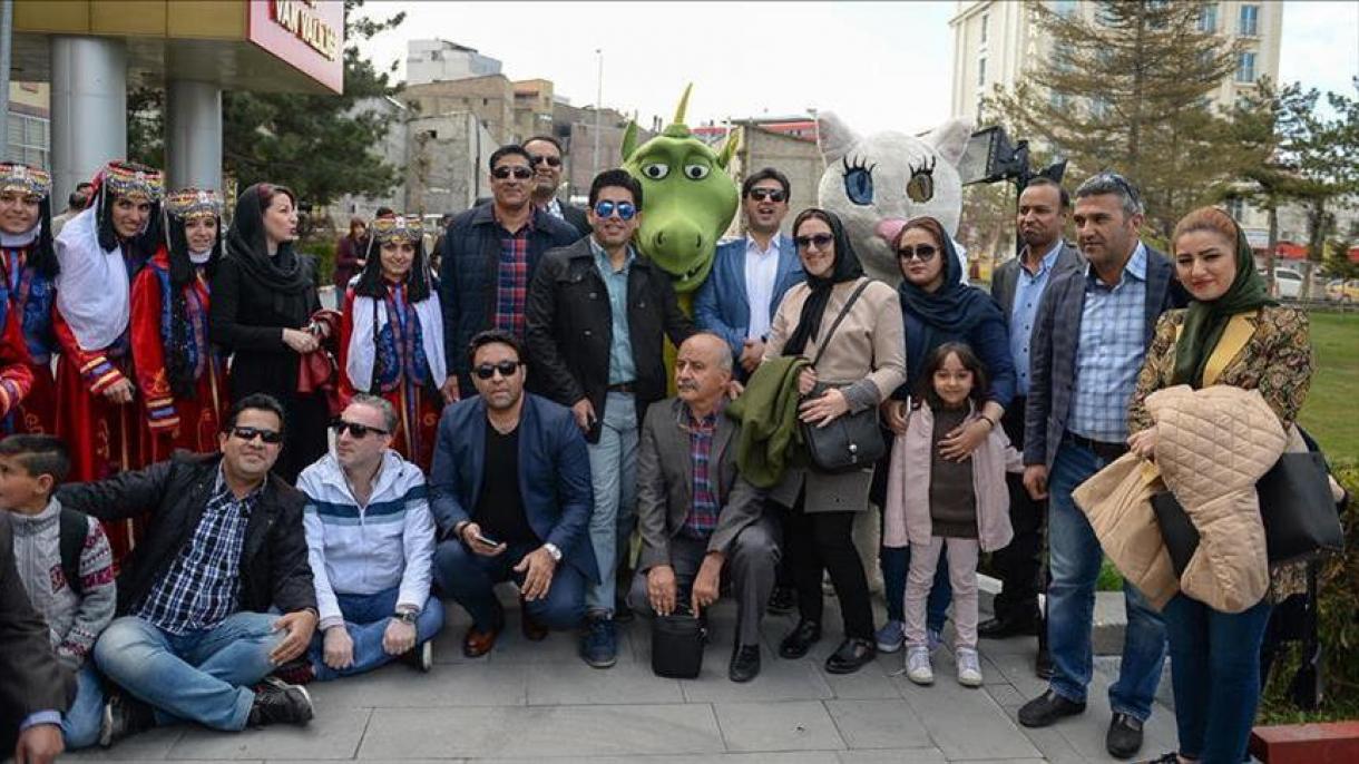 سالانه بیش از 2 میلیون ایرانی به ترکیه سفر می‌کنند