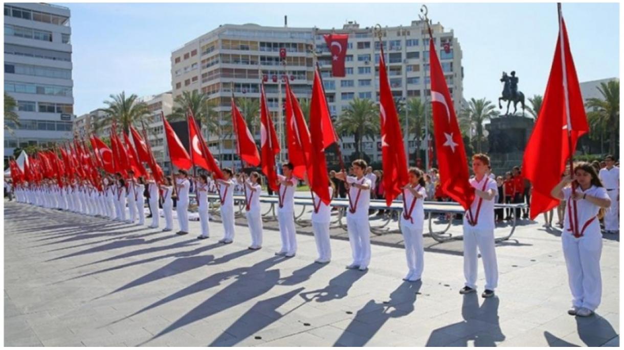 19 May - Türkiyədə Atatürkü Anma, Gənclər və İdman Günüdür