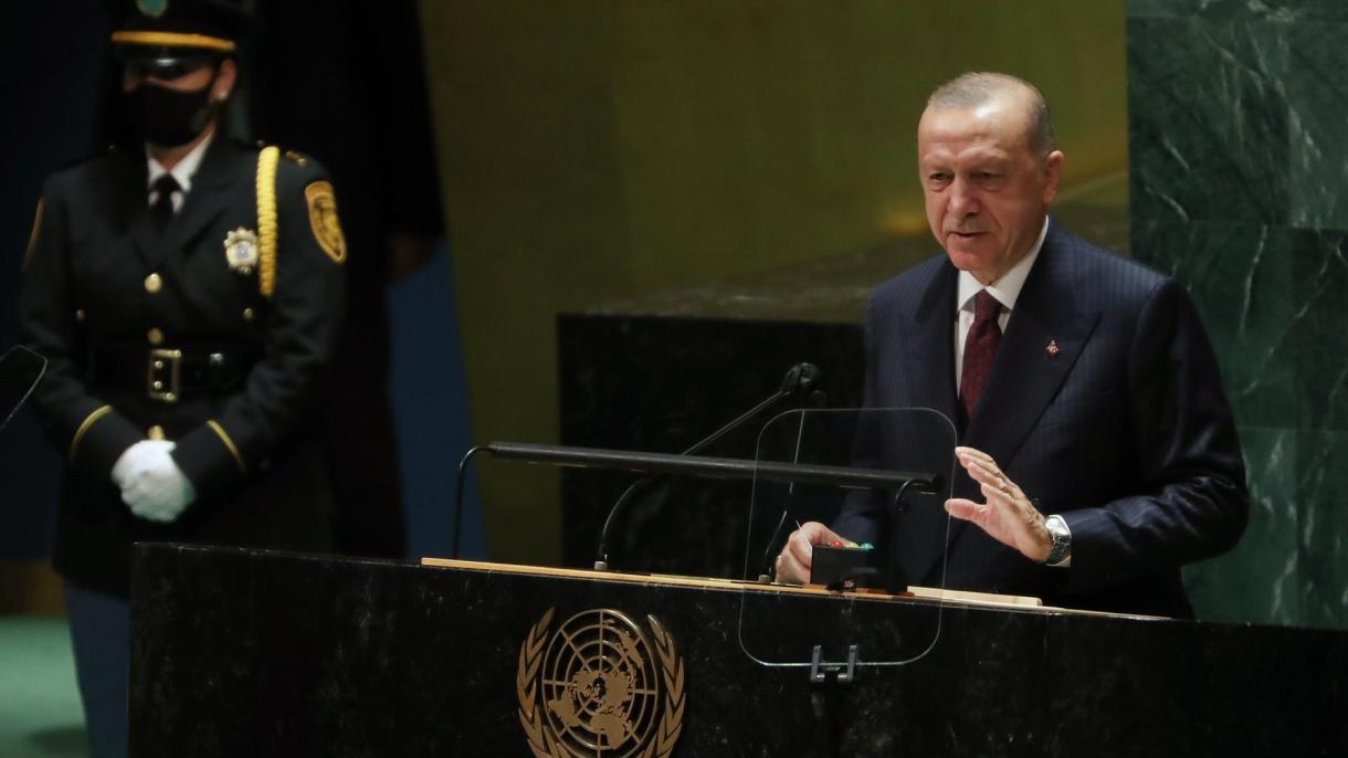 Cumhurbaşkanı Erdoğan BM 76. Genel Kurulu.jpeg