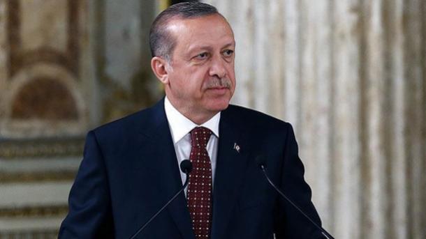Erdogan critica apoio a grupos terroristas da Síria