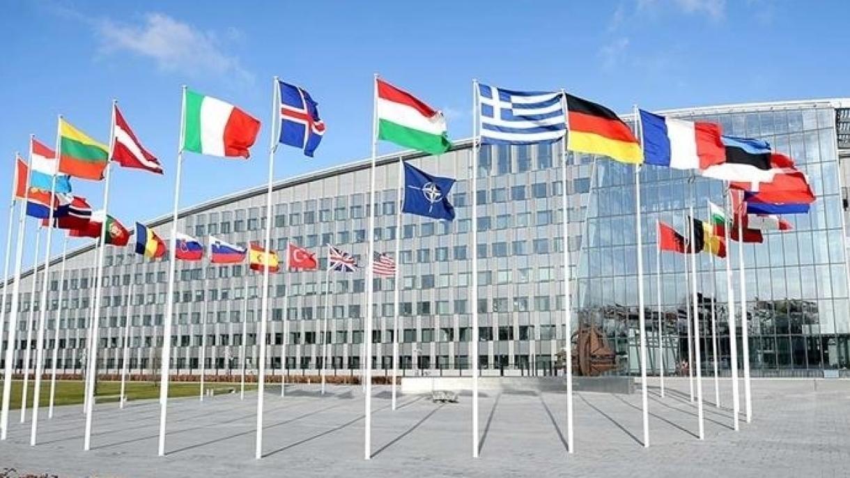 سانا مارین و کریسترسون اؤلکهلرینین ناتو عضولوگونه موناسیبت بیلدیریبلر