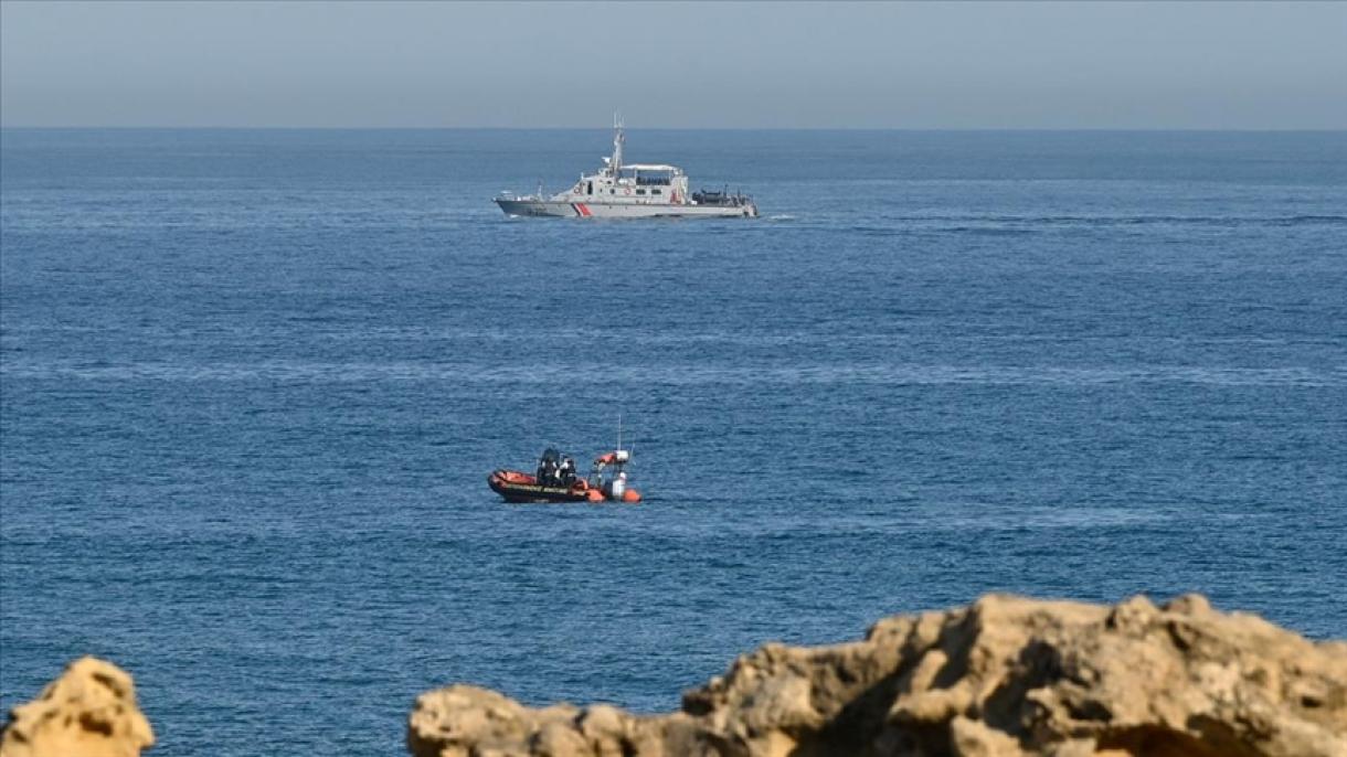 In un naufragio di un'imbarcazione nel Canale della Manica perdono la vita 6 persone