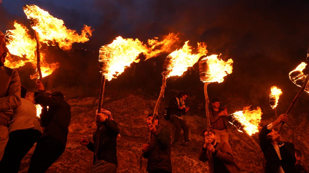 Nowruz baýramy dünýäniň çar tarapynda bellenilip geçilýär
