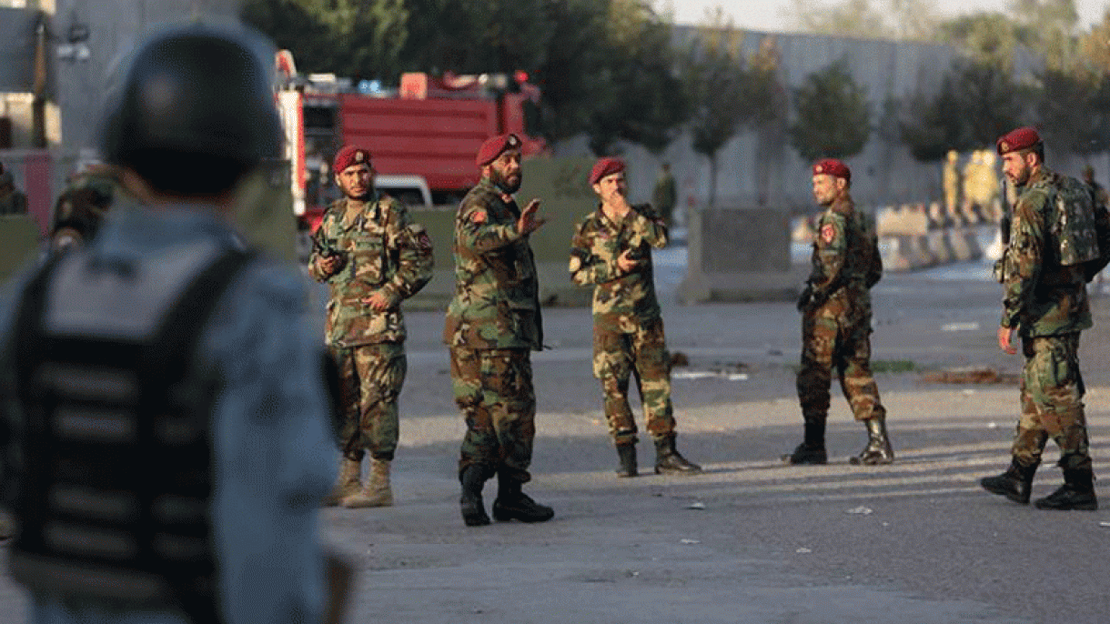 在阿富汗首都喀布尔接连发动两次袭击