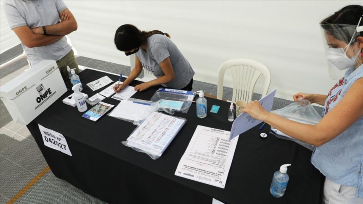 Candidatos a la Presidencia de Perú anuncian el cierre de sus campañas