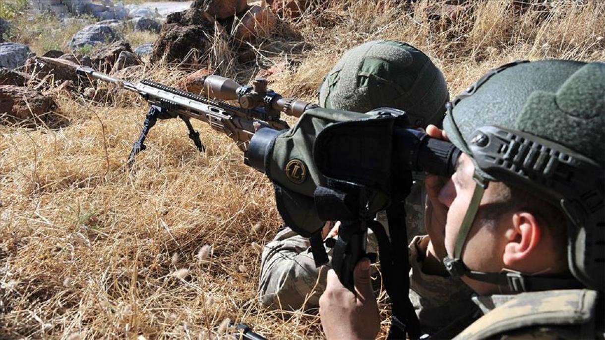 Suriyada PKK/YPG-nin iki terrorçusu yaxalanıb