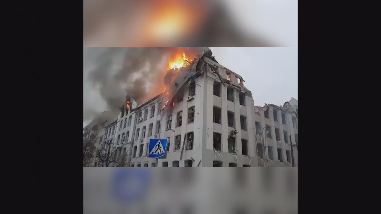 俄导弹击中卡拉津国立大学和哈尔科夫警察局