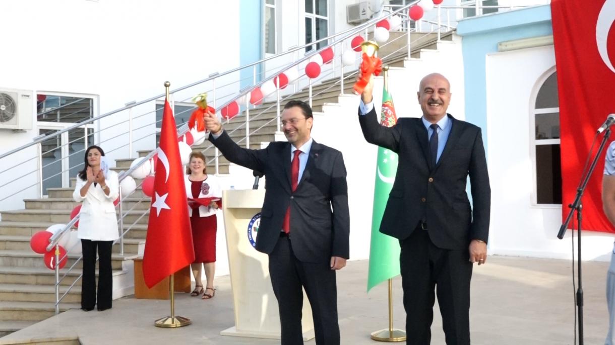 Aşgabatdaky Bilelikdäki Türkmen-Türk mekdebinde ilkinji jaň kakyldy