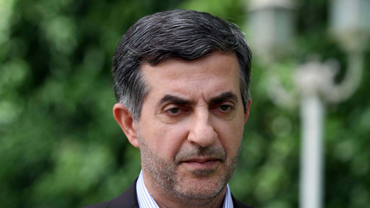 واکنش احمدی نژاد به بازداشت رحیم مشائی