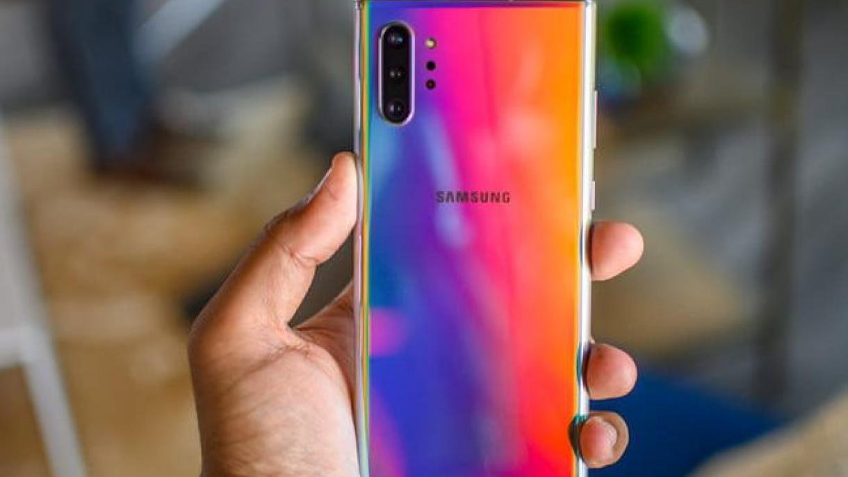 "Samsung Galaxy" "Note 10" modelini təqdim etdi
