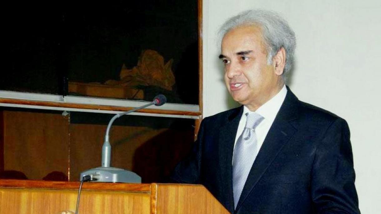 نگراں وزیراعظم جسٹس ریٹائرڈ ناصرالملک نے اپنے عہدے کا حلف اٹھا لیا، پاکستان میں نئے دور کا آغاز
