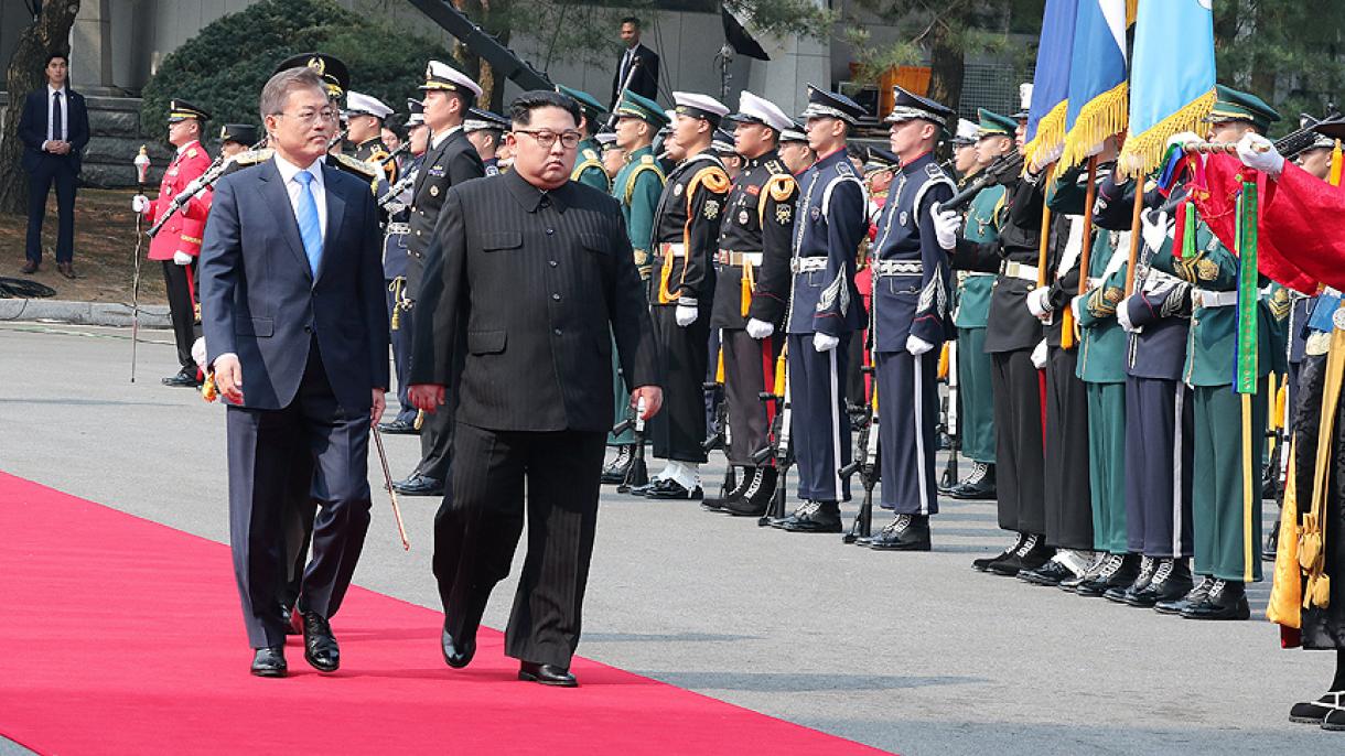 Storico incontro tra  Moon Jae-in e Kim Jong-un