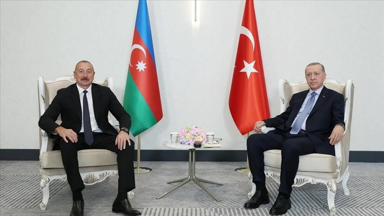 Erdoğan köztársasági elnök találkozott Ilham Aliyev Azerbajdzsán köztársasági elnökével