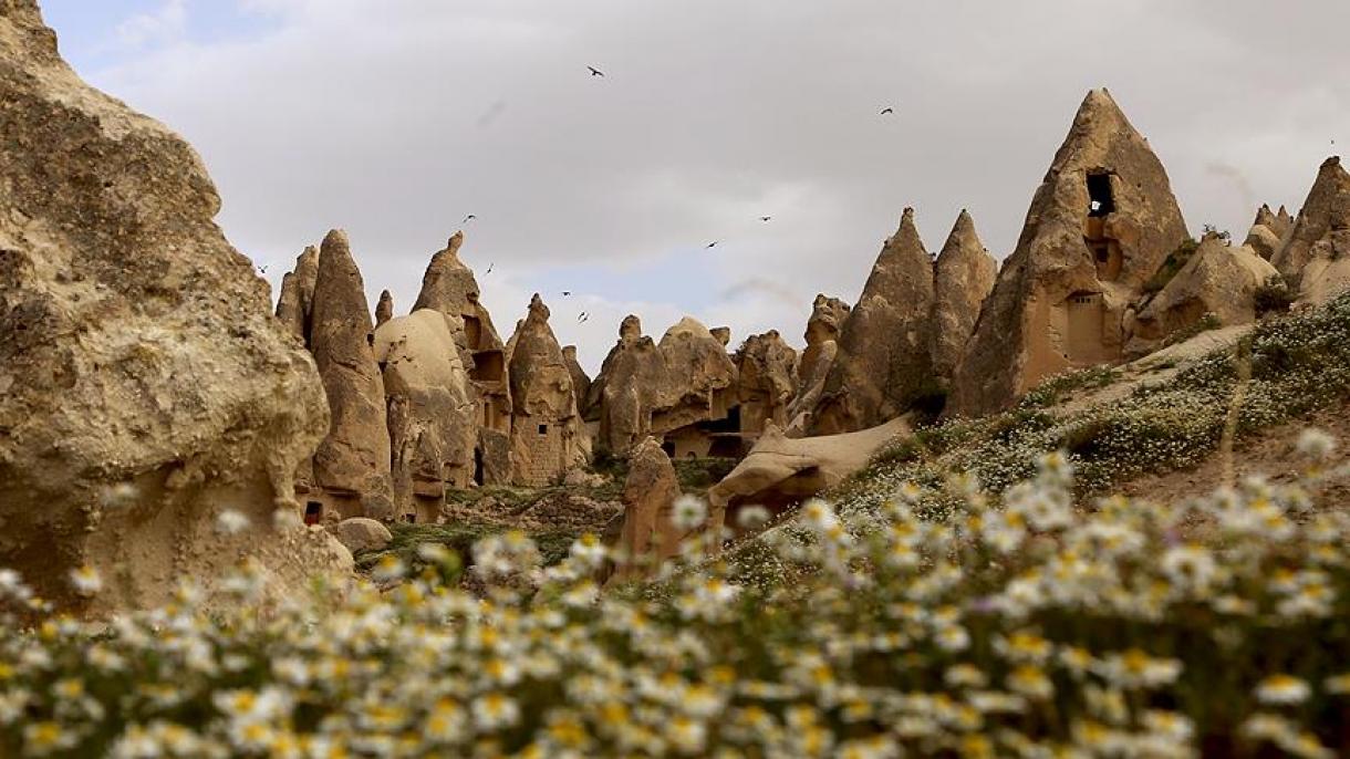 Turiștii preferă Cappadocia