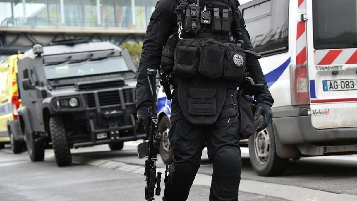 Amaran Pengganas di Bandar Paris
