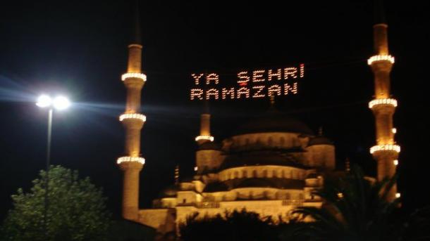 RAMADÁNİ SZOKÁSOK TÖRÖKORSZÁGBAN
