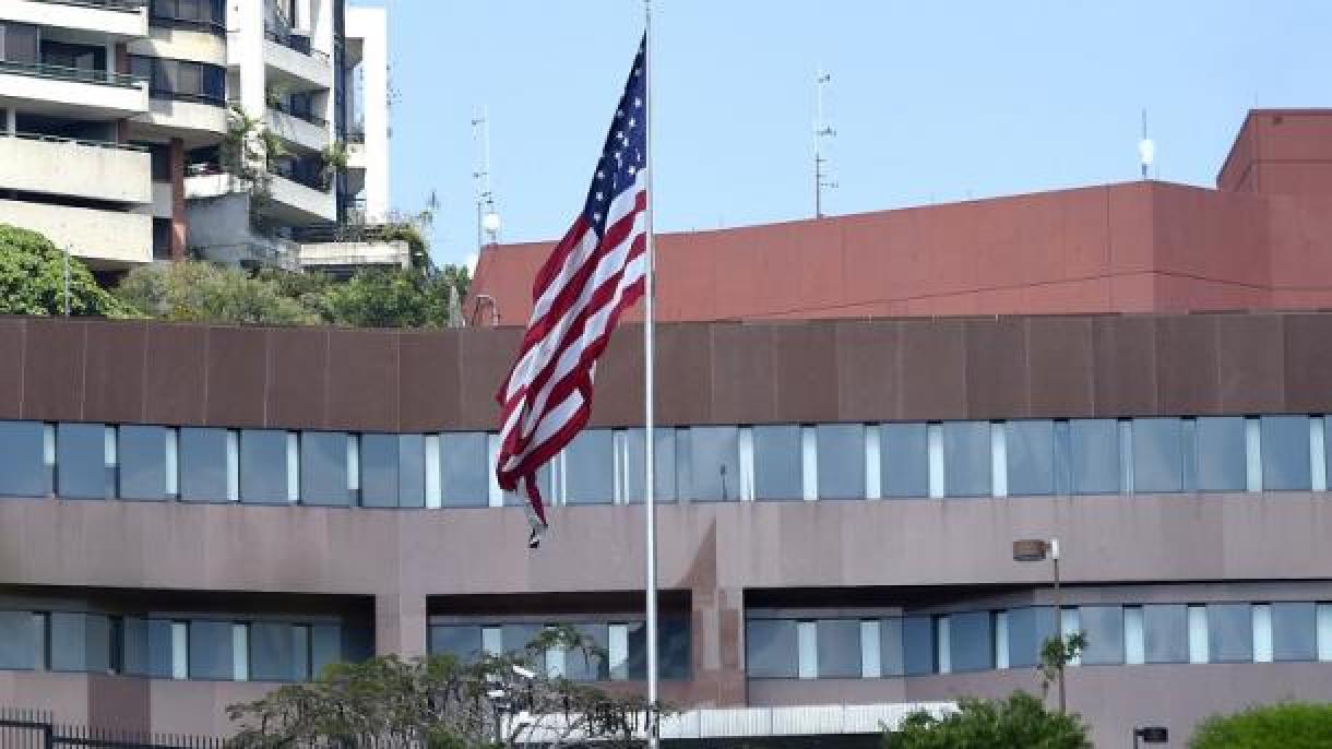 Todos os diplomatas dos EUA saem da Venezuela