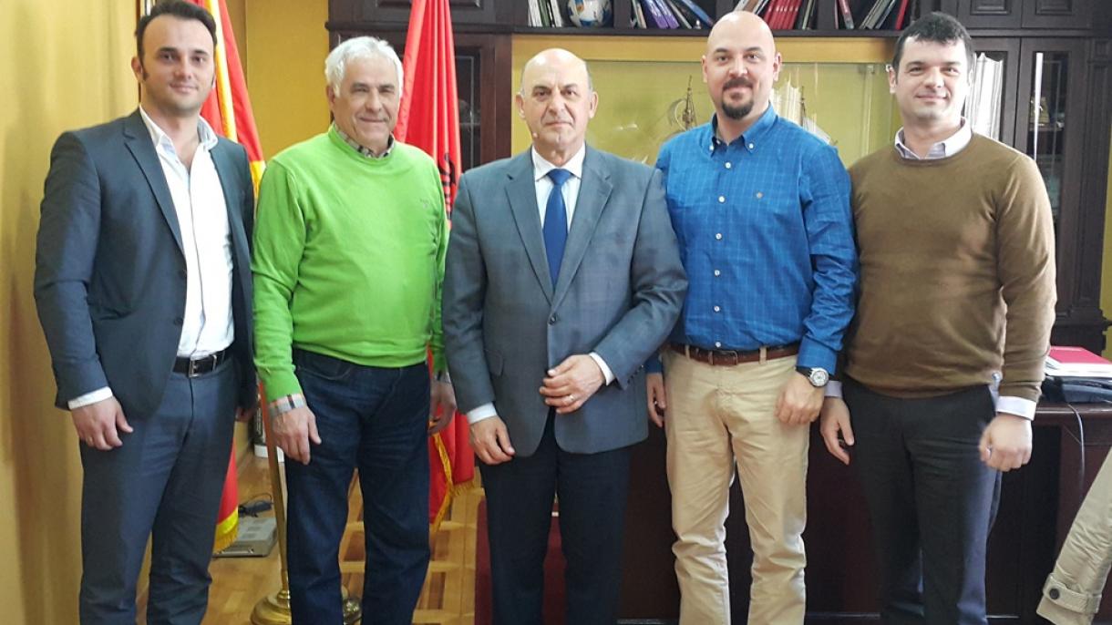 Nazif Cungu_İstanbul Hubtex şirketi temsilcileriyle.jpg