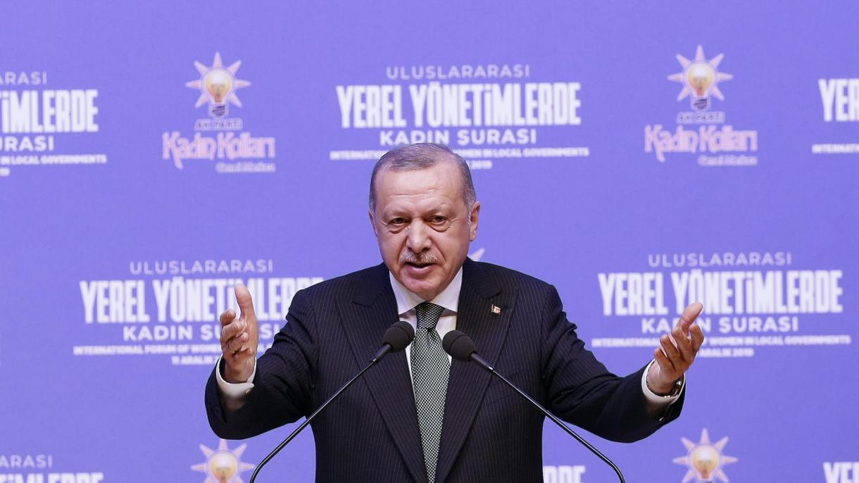Erdogan dice que el Nobel de Literatura se entregó a un representante de los intelectuales vampiros