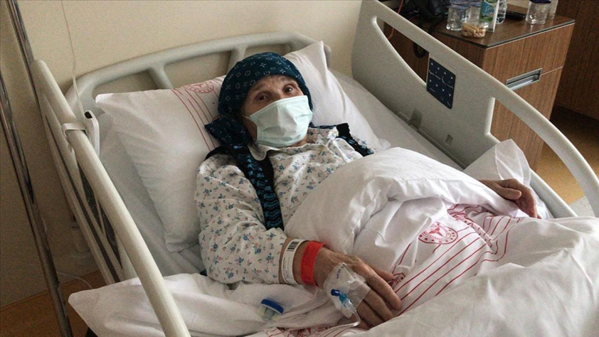 Майката на покойния олимпийски шампион Наим Сюлейманоглу е докарана за лечение в Турция