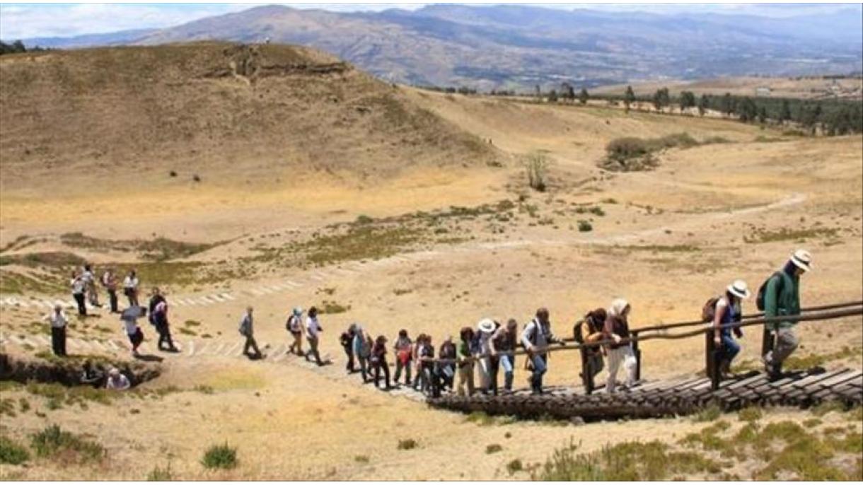 Parque arqueológico ecuatoriano Cochasqui vuelve a abrir sus puertas
