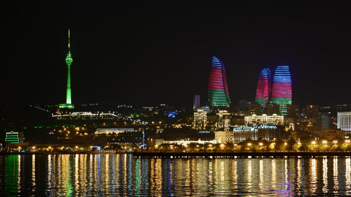 صربیستان آذربایجان بیلن قاتناشیقلارینی اؤسدۆرمهک ایسلهیأر