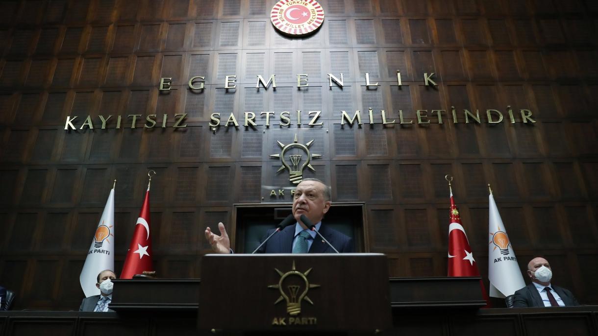Cumhurbaşkanı Recep Tayyip Erdoğan TBMM Grup Toplantısı.jpg