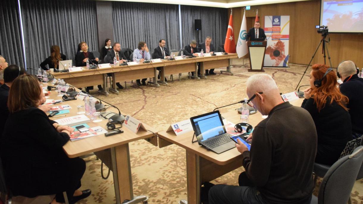 Tiranada “Albaniya –Törkiyä media forumı” ütte