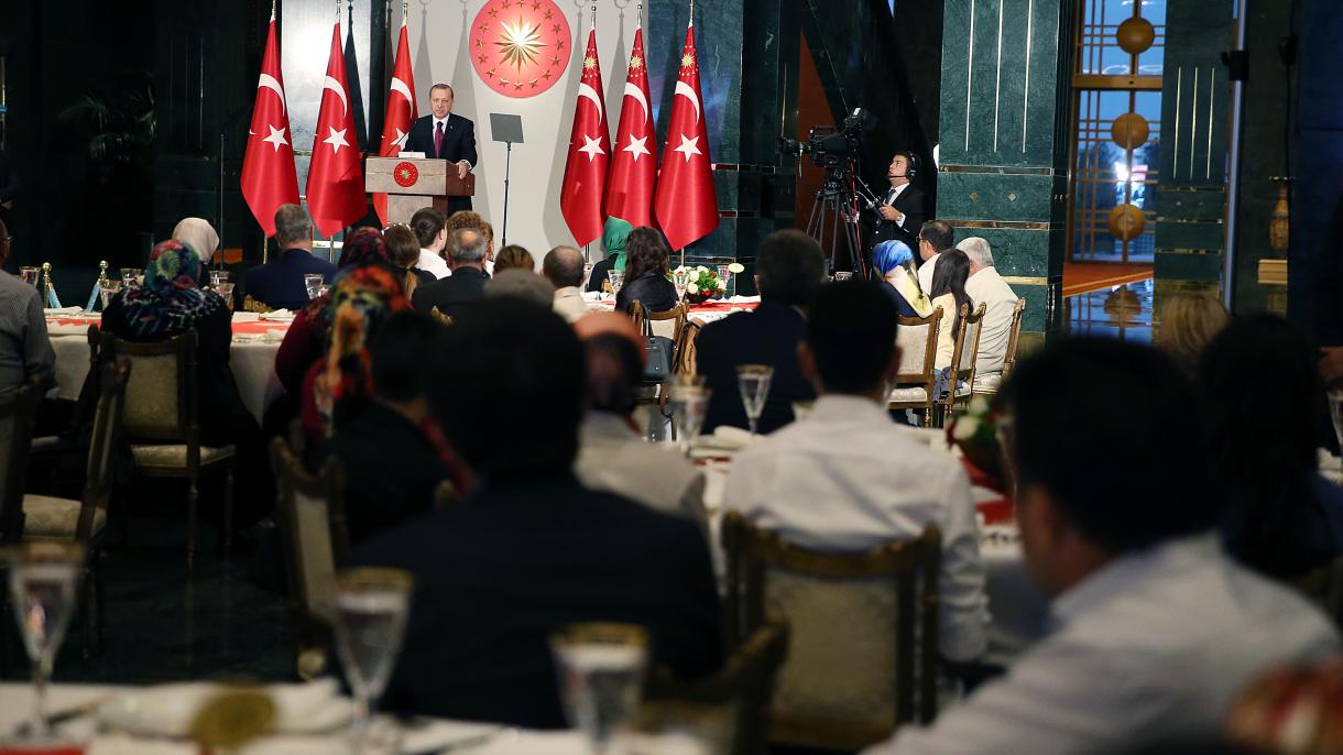 土耳其总统在杭州举行记者会