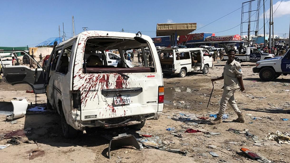 索马里汽车炸弹袭击导致90人丧生其中2人为土耳其人