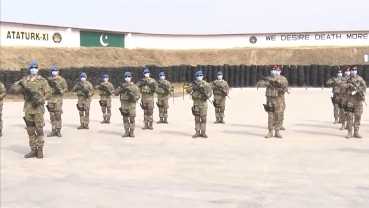 آتاتورک مانورو باشلادی