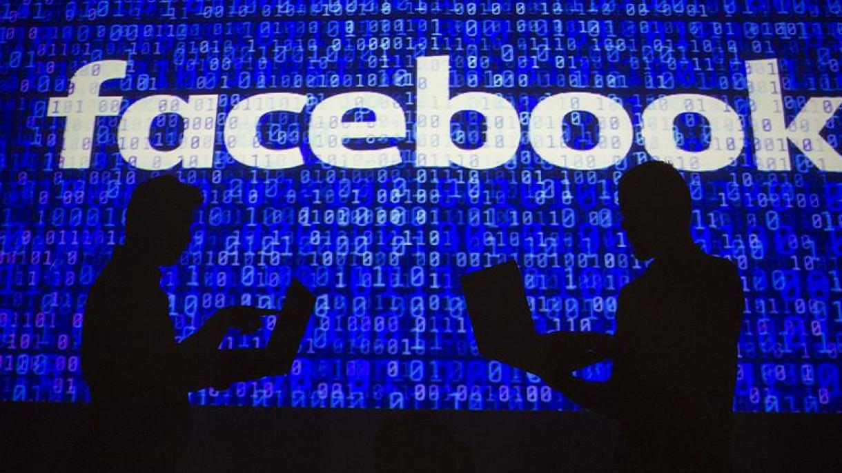 Batalha no Facebook para controlar a conversa de milhões de pessoas