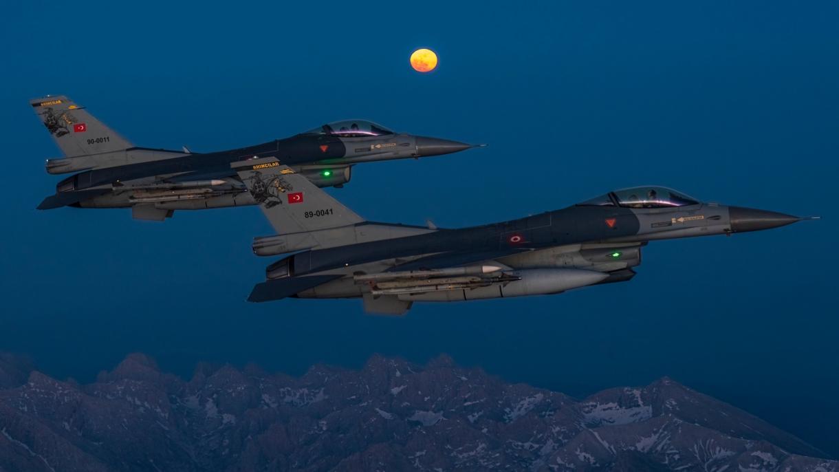 Ministero della Difesa: 28 obiettivi terroristici sono stati distrutti a Nord dell'Iraq