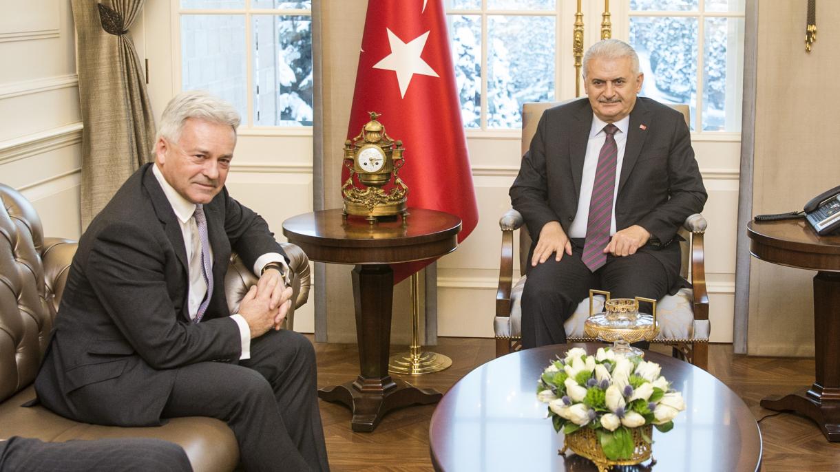 Yildirim-Duncan shkëmbejnë mendimet në lidhje me anëtarësimin e Turqisë në BE