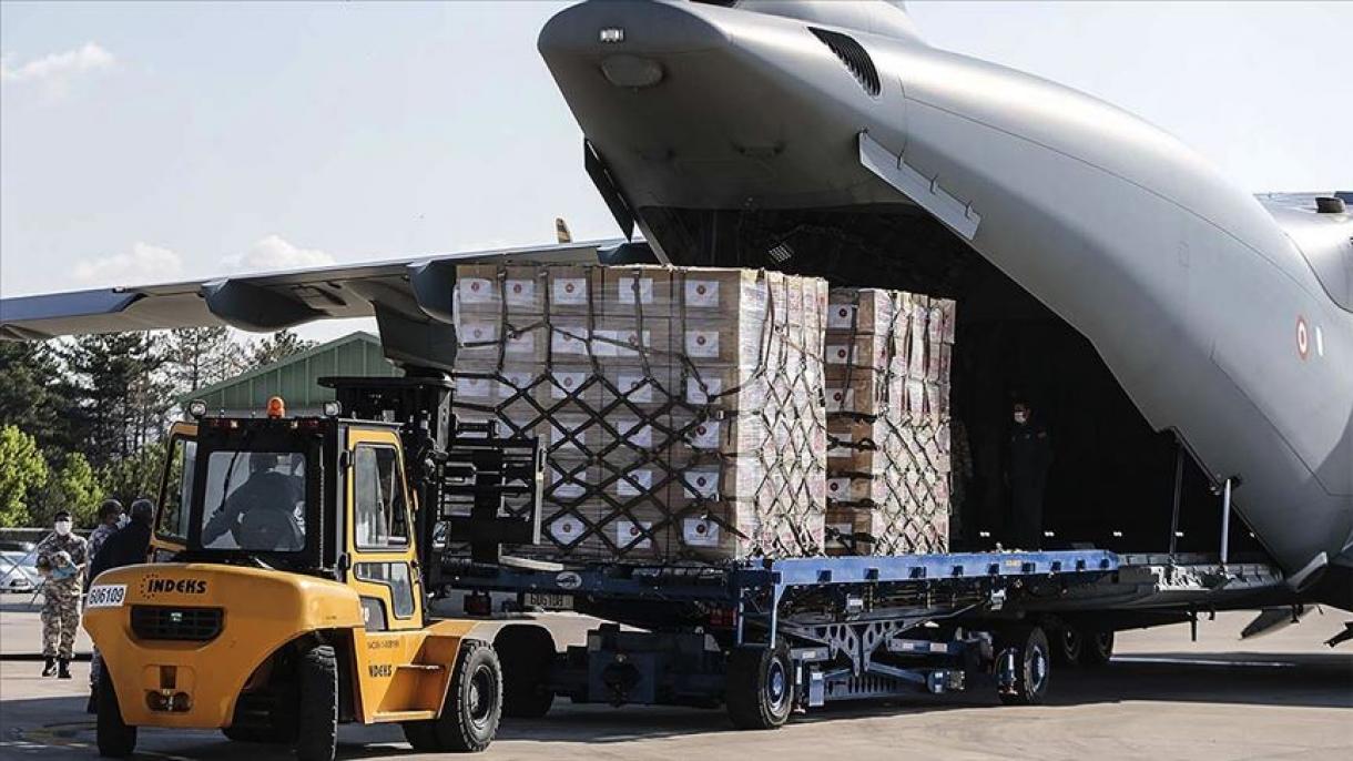 طیاره یی حامل کمک‌های طبی تورکیه به افغانستان وارد کابل شد