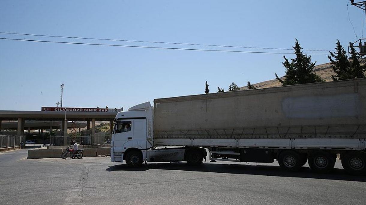 联合国向叙利亚伊德利卜市送去救援物资