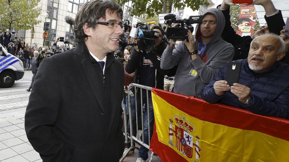 Puigdemont permanecerá al menos "unos días" en Bruselas