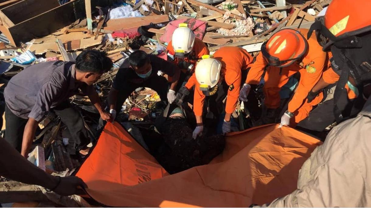 انڈونیشیا، ہولناک زلزلے اور سونامی لہروں سے ہلاکتوں کی تعداد 203 ہو گئی