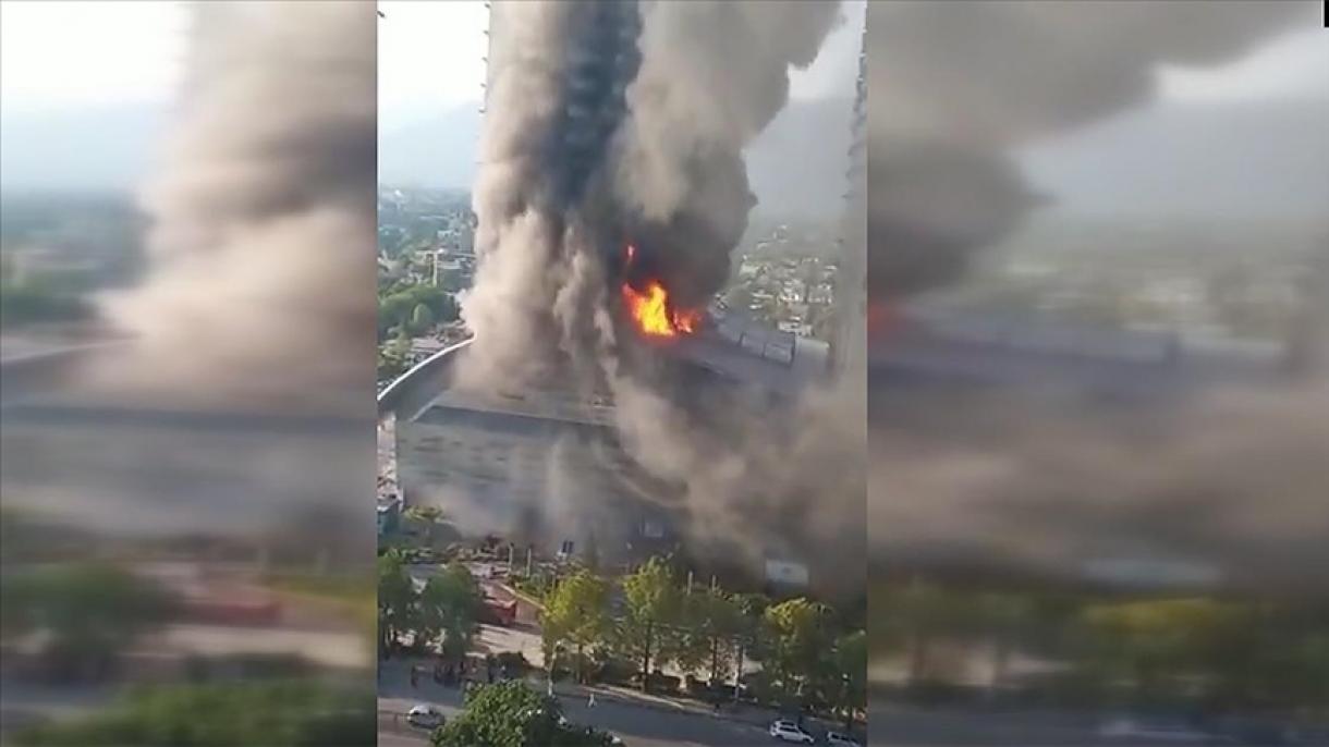 آتش‌سوزی در یک مرکز خرید بزرگ در اسلام آباد