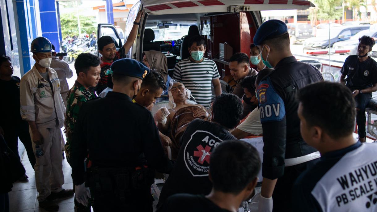 Aumentou para 18 o número de mortos numa explosão na Indonésia