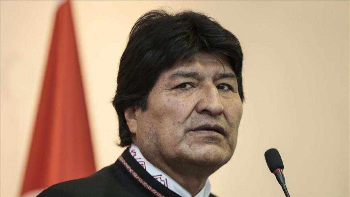 Bolivia, parlamento approva dimissioni di Morales