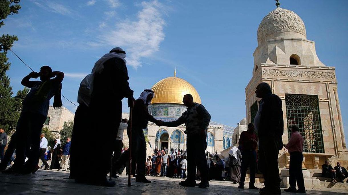 耶路撒冷穆斯林将重新进入阿克萨清真寺做礼拜