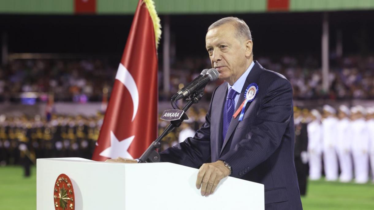 اردوغان: ترهګر به یا توبه وباسې او ځان به د تورکیې عدالت ته تسلیموي او یا به له منځه وړل کیږي