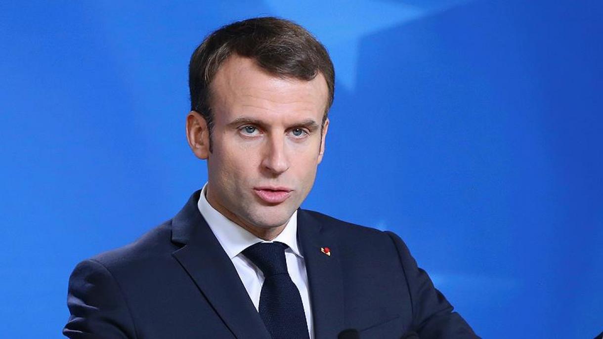 Macron salue la formation du nouveau gouvernement libanais