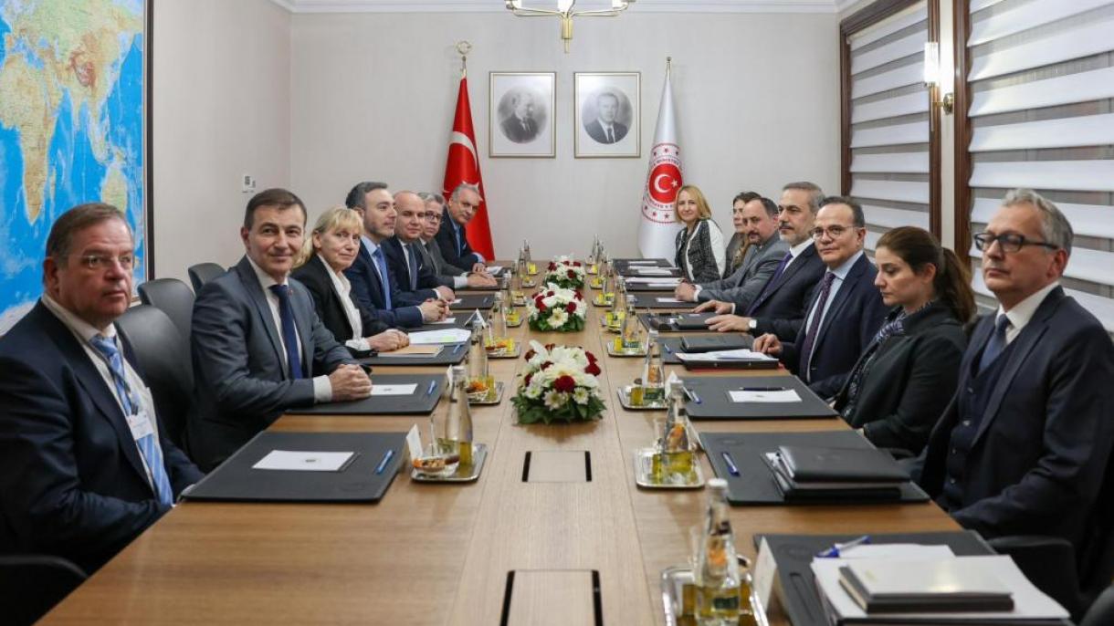 菲丹会见土耳其-欧盟联合议会委员会同等主席