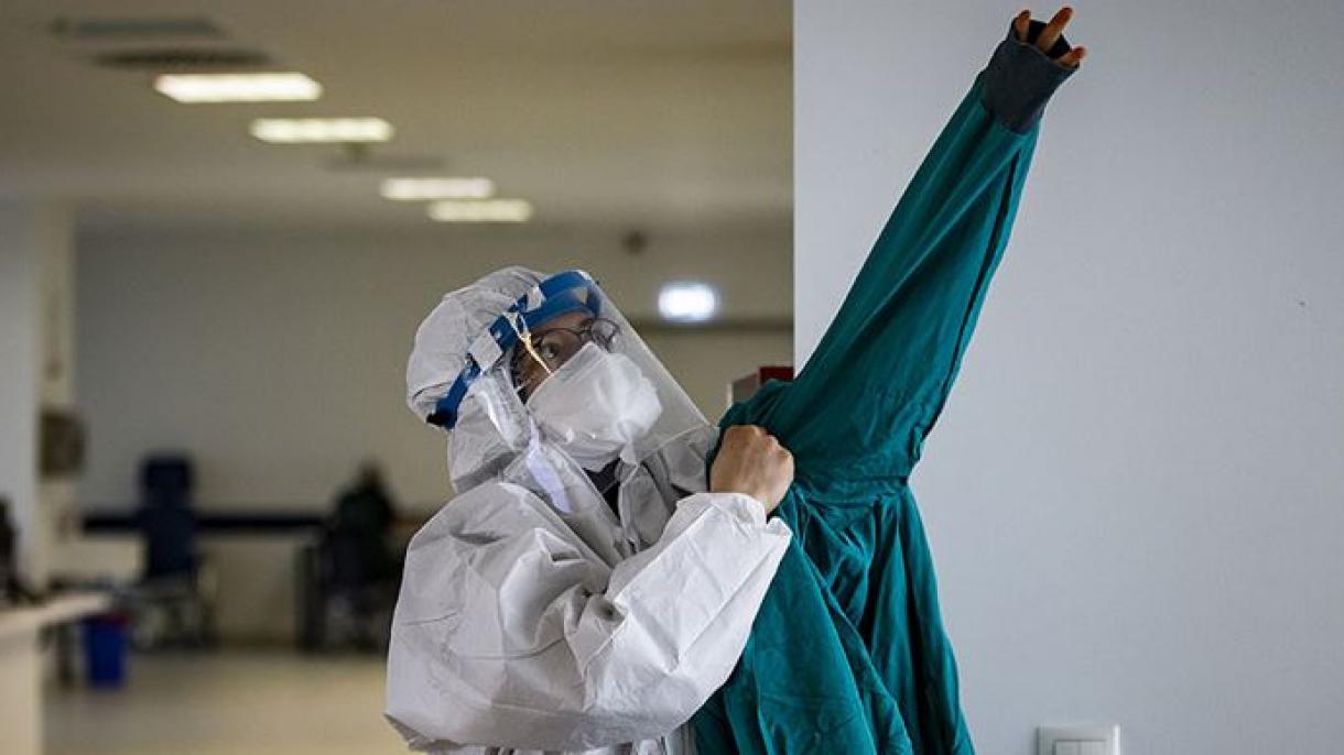 Turchia, coronavirus: 228 morti nelle ultime 24 ore