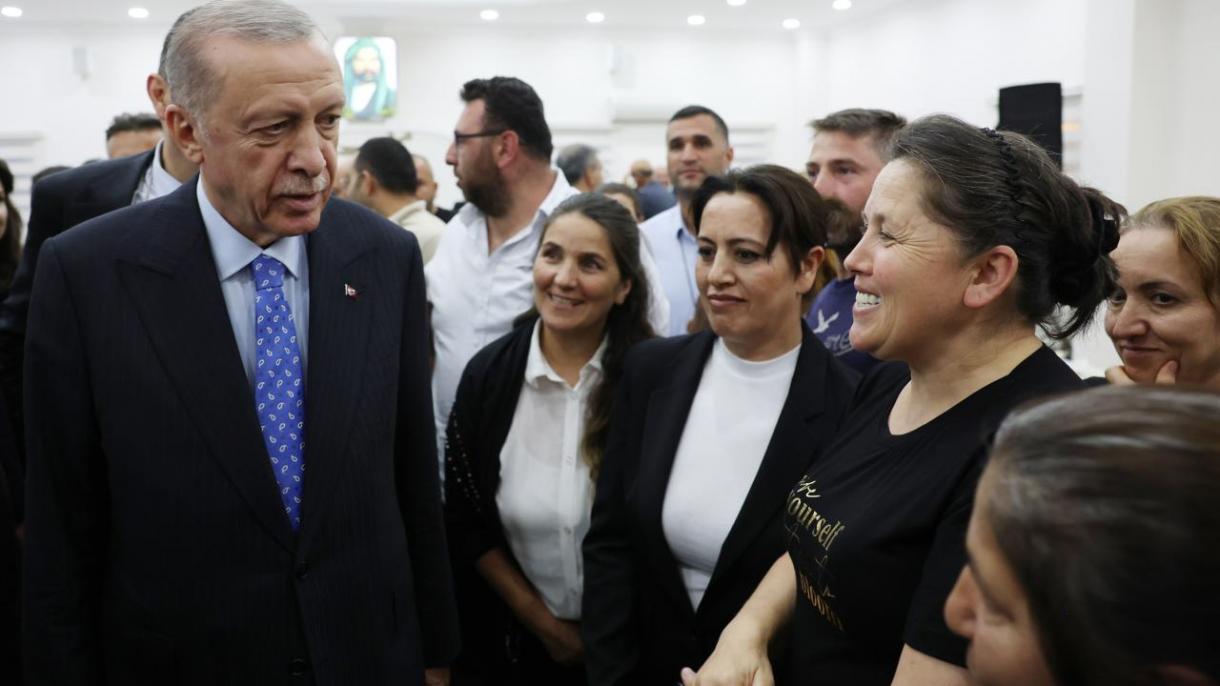 Rəcəb Tayyib Ərdoğan Məhərrəm ayı münasibətilə təşkil edilən iftar proqramında iştirak edib